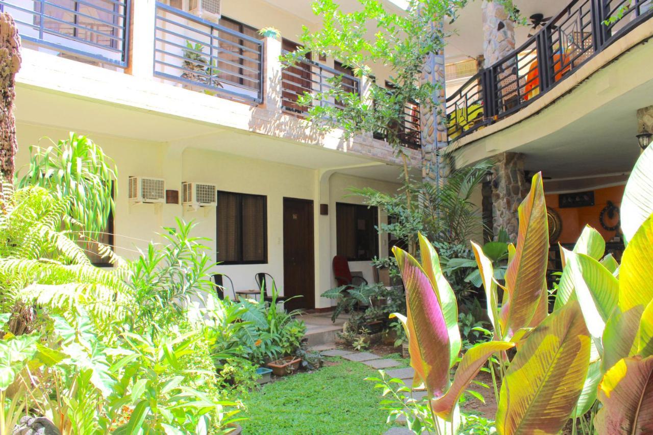 Balaibinda Lodge Coron Exteriör bild